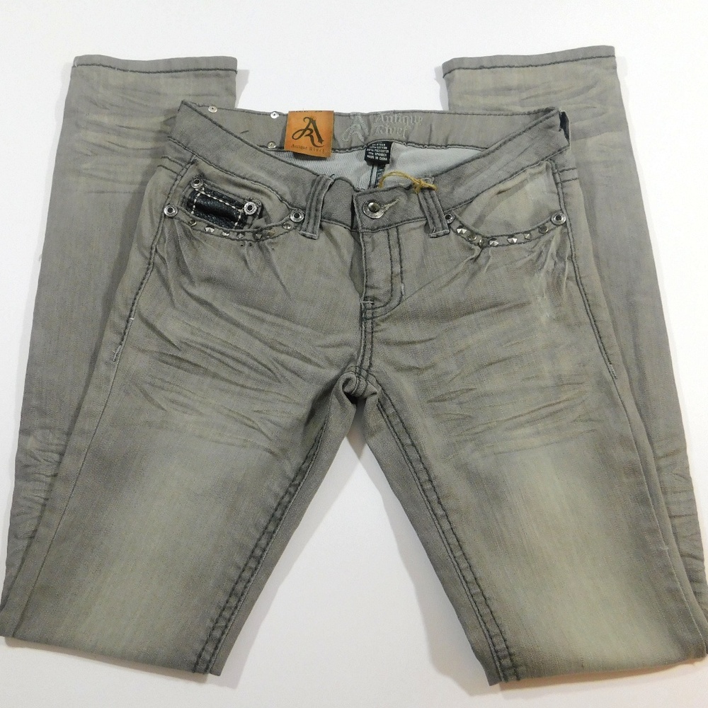 Antique Rivet NWT Studded Joss Gray Jeans Sz 28
